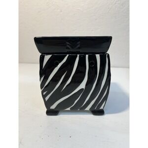 Tyler Candle Company Zebra Wax Warmer With Diva Scent Wax Melts NIB